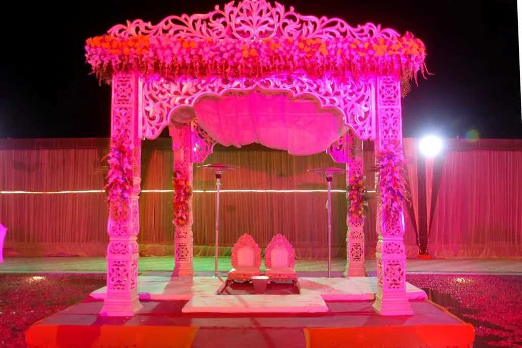 Royal Palms Banquets pune